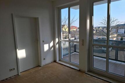 1 Zimmer WE, Balkon, separate Küche, Keller - Freital