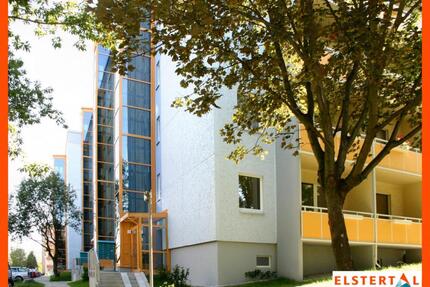Einziehen und Wohlfühlen! 2-Raum-Wohnung mit Aufzug Balkon mit Weitblick Küche mit Fenster! - Gera Bieblach-Ost