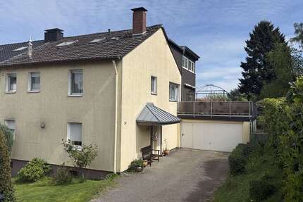 Haus zum Kaufen in Solingen 545.000,00 € 280 m²