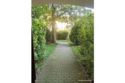 Wunderschöne Dachgeschosswohnung in einem Altbaumehrfamilienhaus - Zwickau