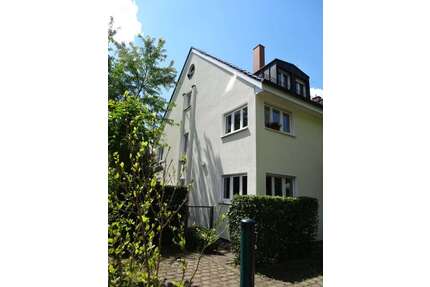 Haus zum Kaufen in Wiesbaden 850.000,00 € 209 m²