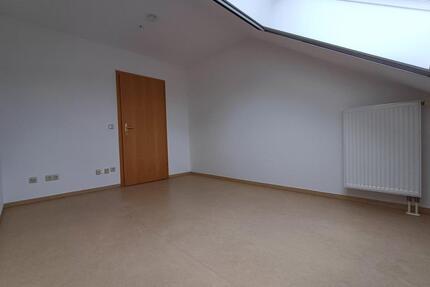 Wohnung in 84149 Velden - 750,00&nbsp;EUR Kaltmiete, ca.&nbsp; 75,00&nbsp;m&sup2; in Velden (PLZ: 84149)