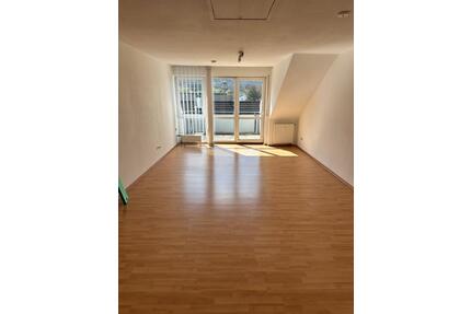 Attraktive 3-Zimmer-Wohnung mit sonnigem Südbalkon in Urbach