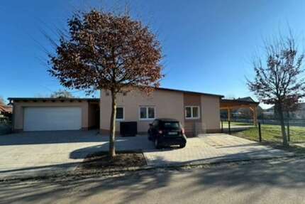 Wohnung zum Mieten in Langquaid 1.000,00 € 121 m²