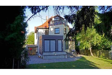 RESERVIERT! Absolute Seltenheit! Freistehendes Einfamilienhaus mit modernem Anbau in der begehrten Westvorstadt - Weimar