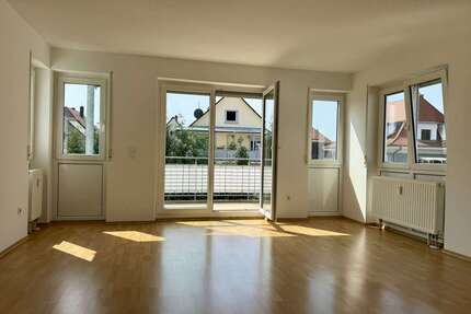 Wohnung zum Kaufen in Singen 280.000,00 € 74.2 m²