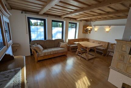 Charmante möblierte 2,5-Zimmer Wohnung mit Balkon undTerrasse - Eggenfelden