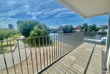 Wohnung zum Mieten in Berlin 2.133,11 € 98.3 m²