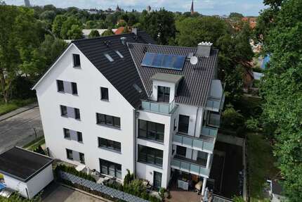 Wohnung zum Kaufen in Rostock 489.000,00 € 111.04 m²