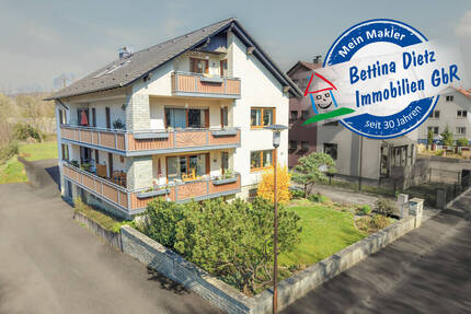 DIETZ: Größer als manches Haus! 4-Zimmer-Obergeschosswohnung - 3-fach-Verglasung - Pelletsheizung - Goldbach