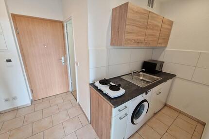 *300 € Gutschein sichern! Perfekt für Singles - 1-Zimmer-Wohnung mit EBK - Brandenburg an der Havel