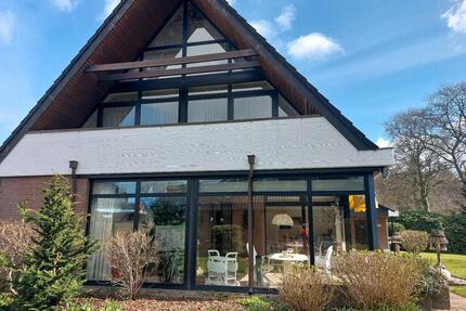 Einfamilienhaus - 365.000,00&nbsp;EUR Kaufpreis, ca.&nbsp; 151,00&nbsp;m&sup2; in Friedeburg (PLZ: 26446)