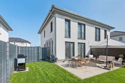 Haus zum Kaufen in Schulzendorf 597.000,00 € 110 m²