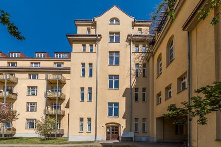 Atemberaubender Blick - schön gelegene 4 Zimmer Wohnung auf zwei Etagen - Dresden Pieschen