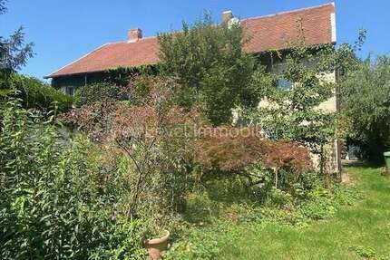 Haus zum Kaufen in Alteglofsheim 310.000,00 € 225 m²