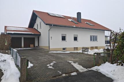 GroßzügigesFreistehendes EinfamilienhausMehrgenerationenhaus - Weiding