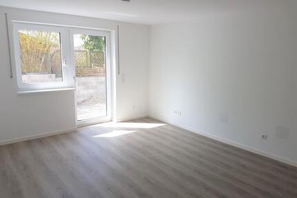 Neubau - Schöne Single-2-Zimmer-Wohnung - Weidhausen bei Coburg