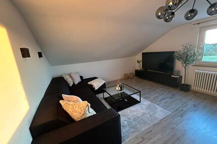 Moderne 3-Zimmer-Dachgeschosswohnung in ruhiger Toplage von Eisli - Eislingen (Fils)