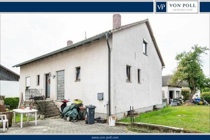 Sanierungsbedürftiges Wohnhaus mit Ausbaupotenzial - Pemfling / Pitzling