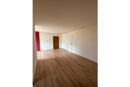 Dachgeschosswohnung im Zentrum von Höingen zu vermieten - Ense