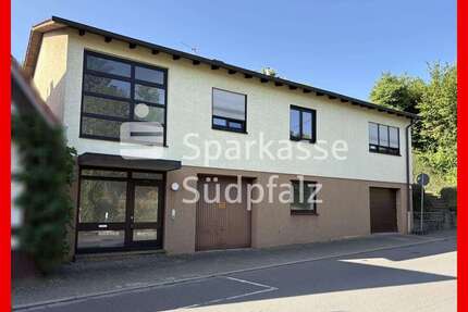 Haus zum Kaufen in Billigheim-Ingenheim 249.000,00 € 107 m²