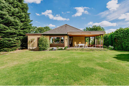 Bungalow mit großem Grundstück und genehmigtem Baupotenzial in Lüneburg - Lüneburg / Ochtmissen