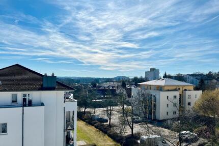 Helle 3,5-Zimmer-Wohnung im 3. OG mit Südbalkon in Biberach - Biberach an der Riß