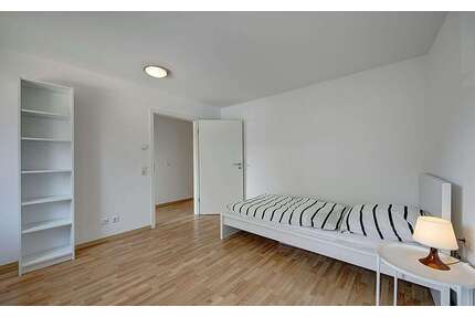 WG-Zimmer in Stuttgart 465,00 € 13 m²