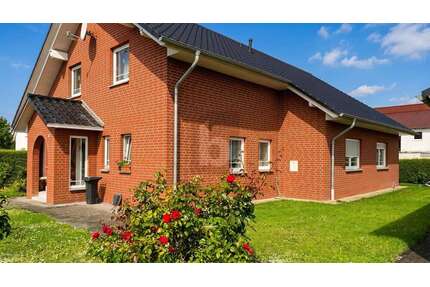 Haus zum Kaufen in Dassel 325.000,00 € 137 m²
