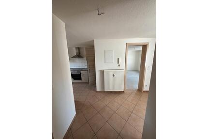 2 Raum Wohnung ruhige Lage - 500,00&nbsp;EUR Kaltmiete, ca.&nbsp; 48,00&nbsp;m&sup2; in Schleusingen (PLZ: 98553)