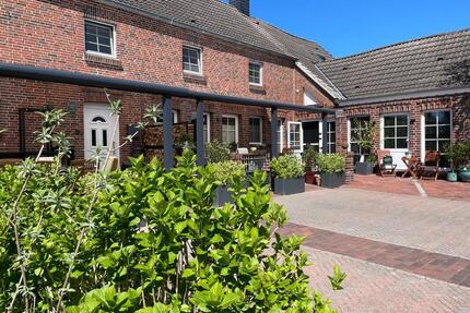 Günstiger geht’s nicht mee(h)r - 484.000,00&nbsp;EUR Kaufpreis, ca.&nbsp; 220,00&nbsp;m&sup2; in Krummhörn (PLZ: 26736)