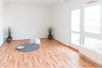 Nahe Stadtpark gelegene 2-Raum-Wohnung mit Balkon - Chemnitz Kapellenberg