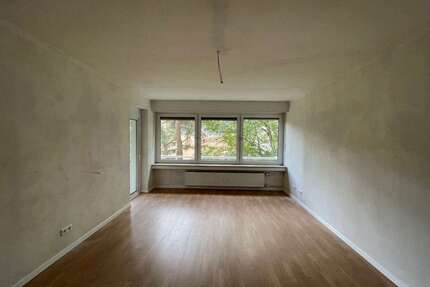 Wohnung zum Mieten in Erlangen 909,44 € 93.18 m²
