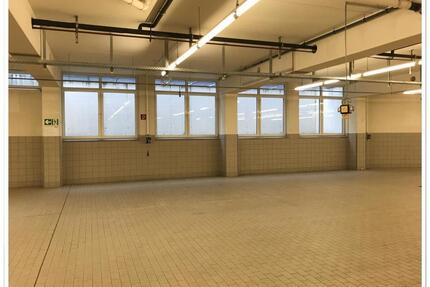 Lager Produktionsflächen mit sehr guter Verkehrsanbindung in Langwasser - Nürnberg