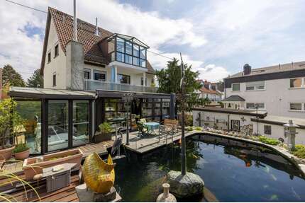 Haus zum Kaufen in Frankfurt am Main Sindlingen 965.000,00 € 274 m² - Frankfurt am Main / Sindlingen