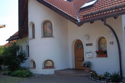 Provisionsfrei* ZFH: 5 ZiWo + 4 ZiWo, 3 Ebenen, Grund 802 m² in 89173 Lonsee zu verkaufen.