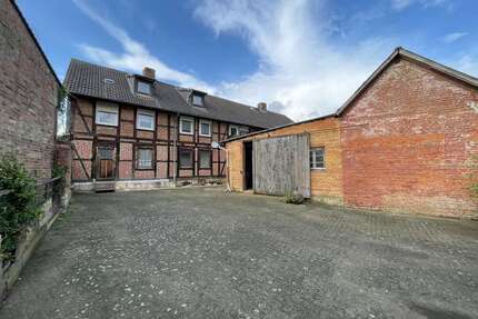 Haus zum Kaufen in Süpplingenburg 95.000,00 € 200 m²