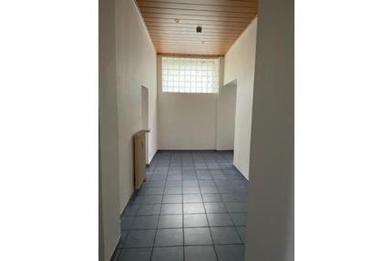 3 Zimmerwohnung in schönem Altbau am Loh - Wuppertal Unterbarmen