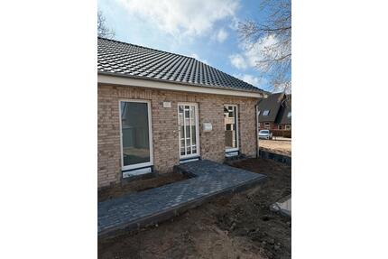 Reihenhaus Neubau in Wees - 1.400,00&nbsp;EUR Kaltmiete, ca.&nbsp; 95,00&nbsp;m&sup2; in Wees (PLZ: 24999)