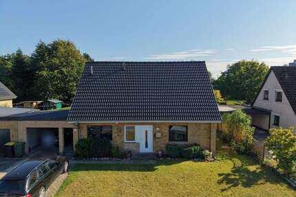 Haus zum Kaufen in Bollingstedt 329.000,00 € 203.19 m²