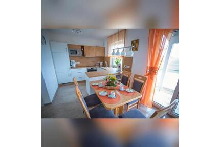 Ferienwohnung ♦️Monteurwohnung 86 qm Burtenbach Frei