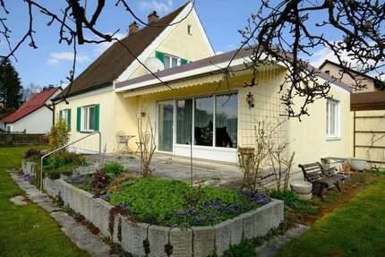 Haus zum Kaufen in Niederschönenfeld 330.000,00 € 127 m²