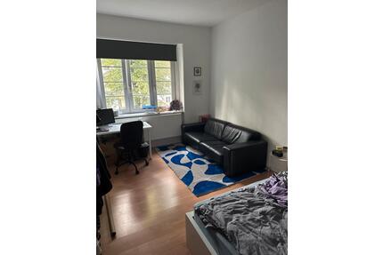 WG Zimmer in Berlin Tempelhof Schöneberg - Dresden