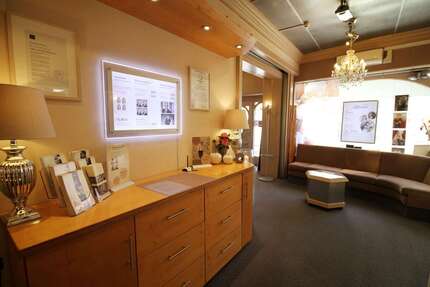 Einzelhandel in Landau 375,00 € 42.68 m²