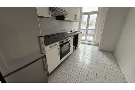 Wohnung zum Mieten in Chemnitz 330,00 € 67 m²