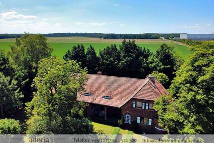 Haus zum Kaufen in Kremmen Staffelde 990.000,00 € 148.03 m² - Kremmen / Staffelde