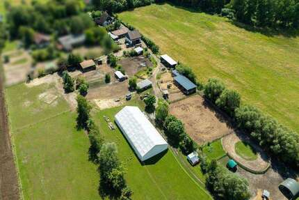 Haus zum Kaufen in Fehrbellin 800.000,00 € 270 m²