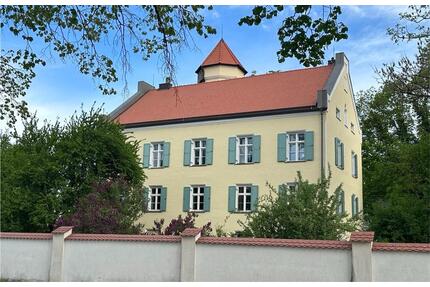 Wohnen im alten Pfarrhof in Chieming 6,5 Zimmer, 140 qm - Burghausen