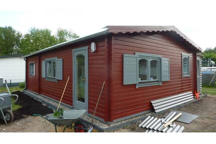 Neubau-Holzhaus, Dauer-Wohnen oder Wochenendhaus auf Campingplatz - Tespe