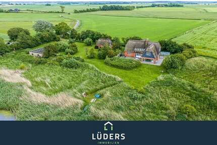 Haus zum Kaufen in Neukirchen 1.150.000,00 € 319 m²